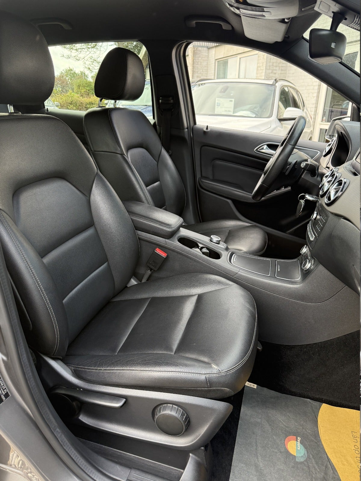 undefined Mercedes B200 fra 2015