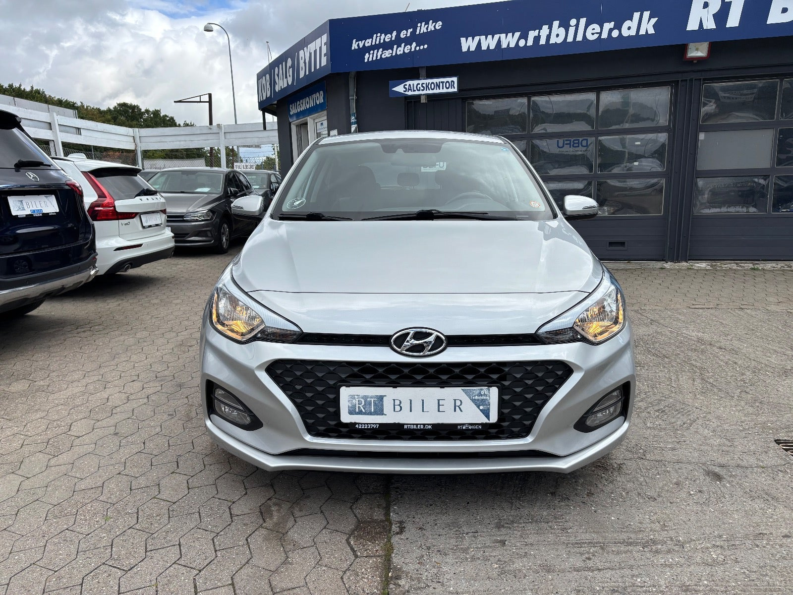 Hvid Hyundai i20 fra 2018