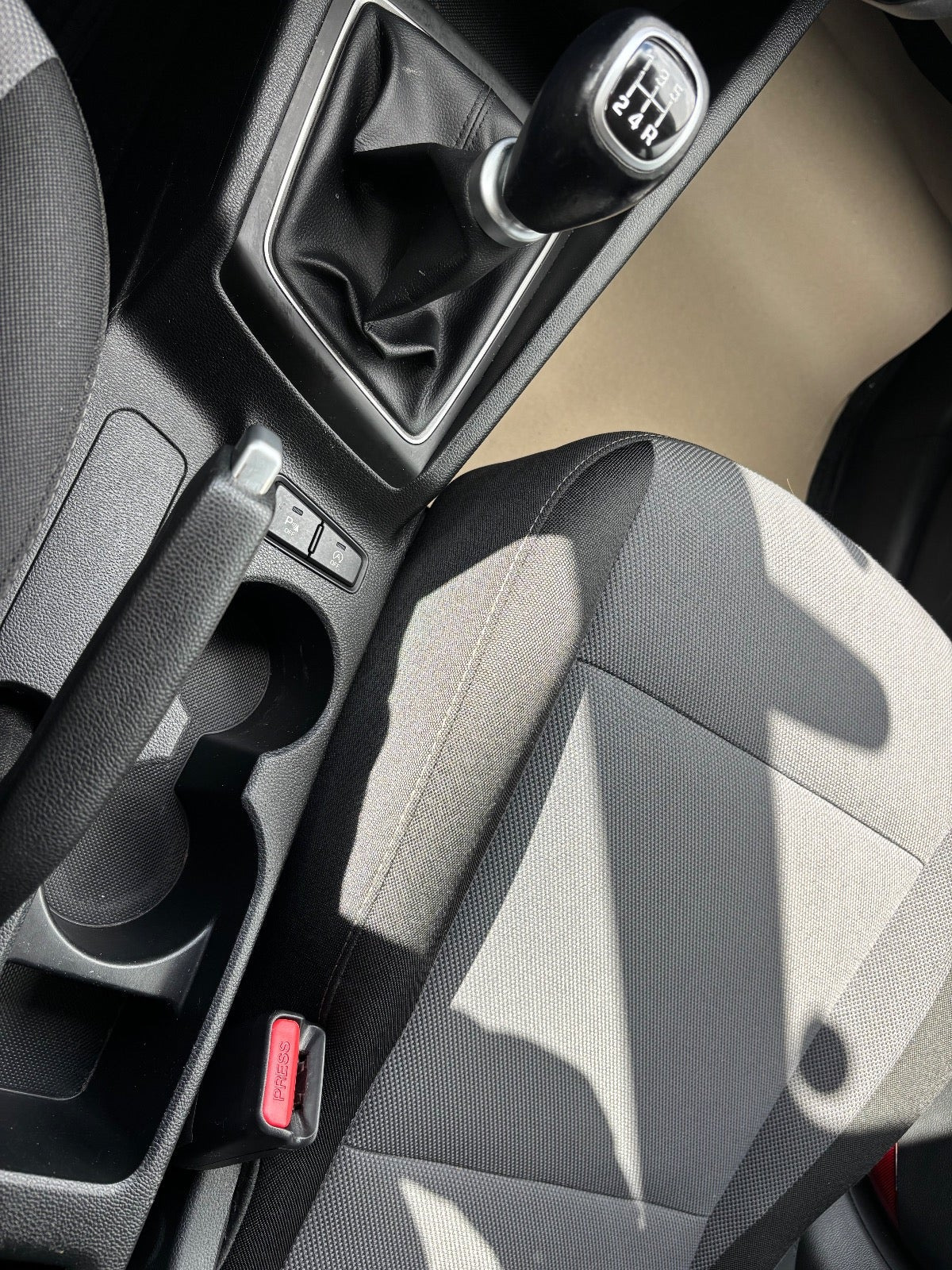 Hvid Hyundai i20 fra 2018