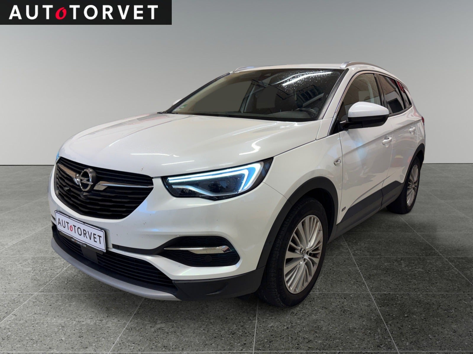 Opel Grandland X 1,6 Hybrid EuroLine aut.