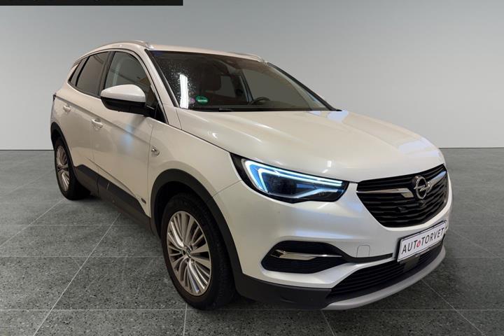 Hvid Opel Grandland X fra 2020