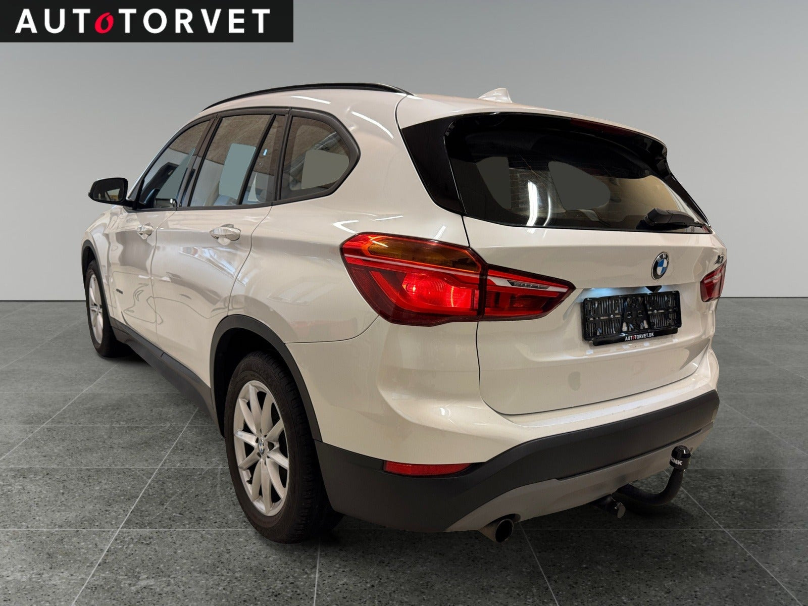 Hvid BMW X1 fra 2018