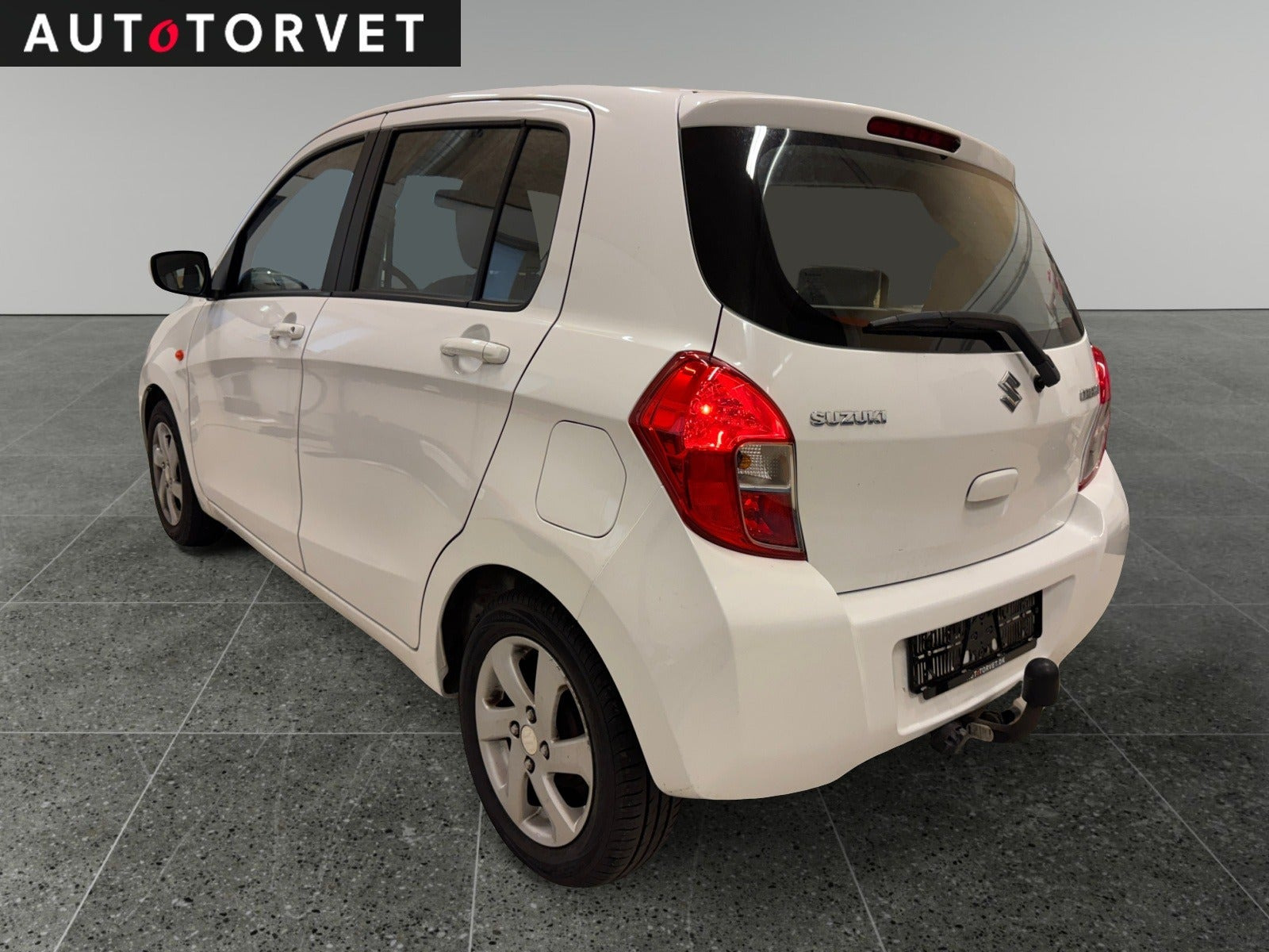 Hvid Suzuki Celerio fra 2018