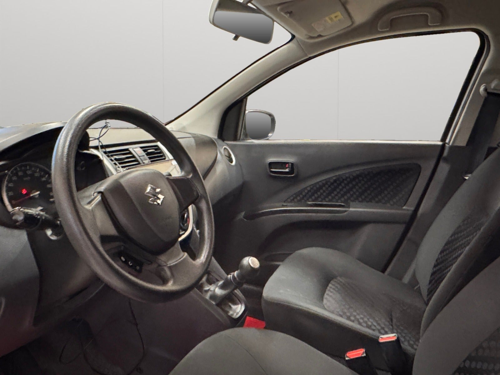 Hvid Suzuki Celerio fra 2018