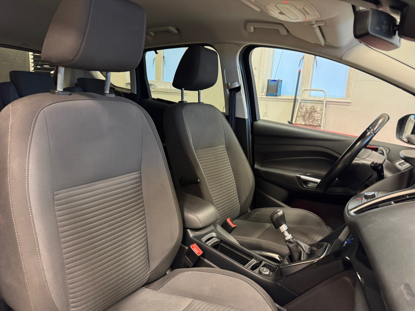 Sort Ford C-MAX fra 2017
