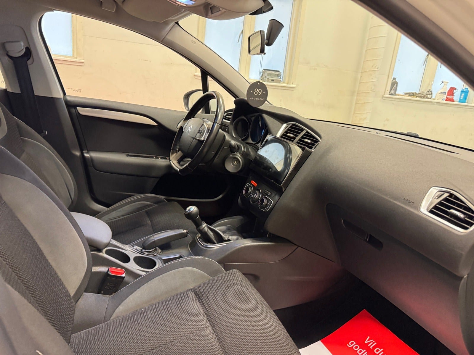 Hvid Citroën C4 fra 2016