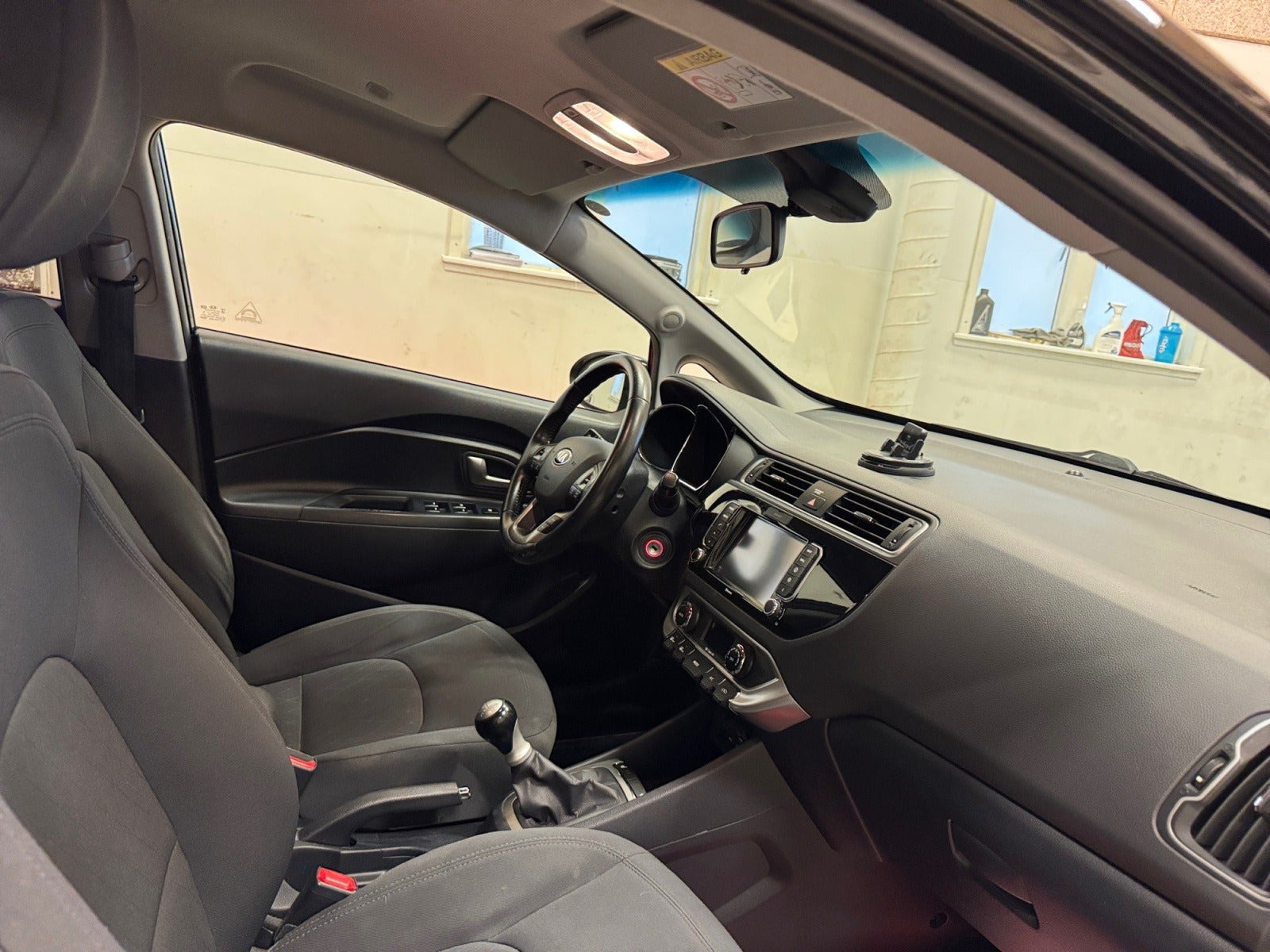 Sort Kia Rio fra 2016