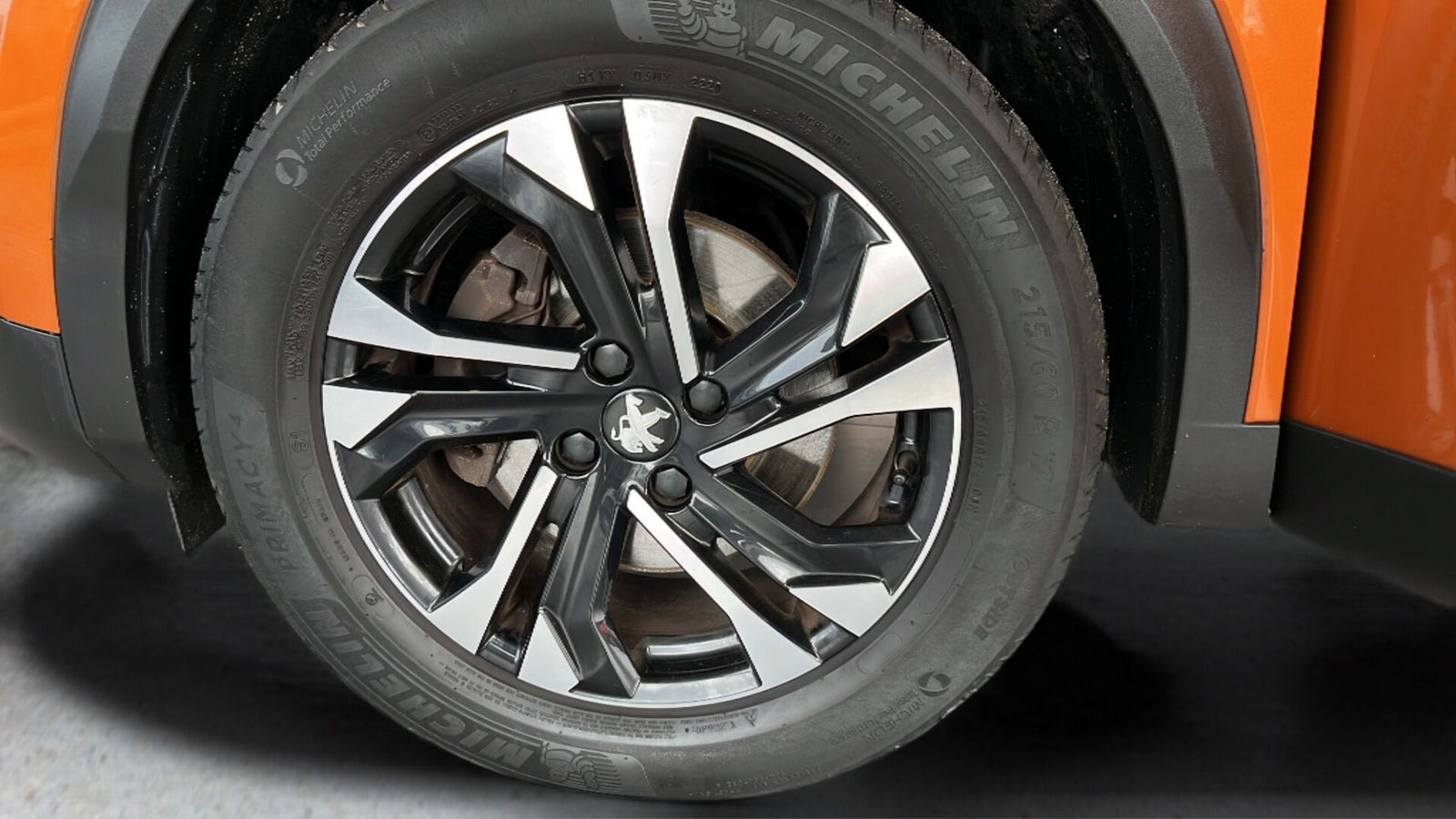 Bronze Peugeot 2008 fra 2020