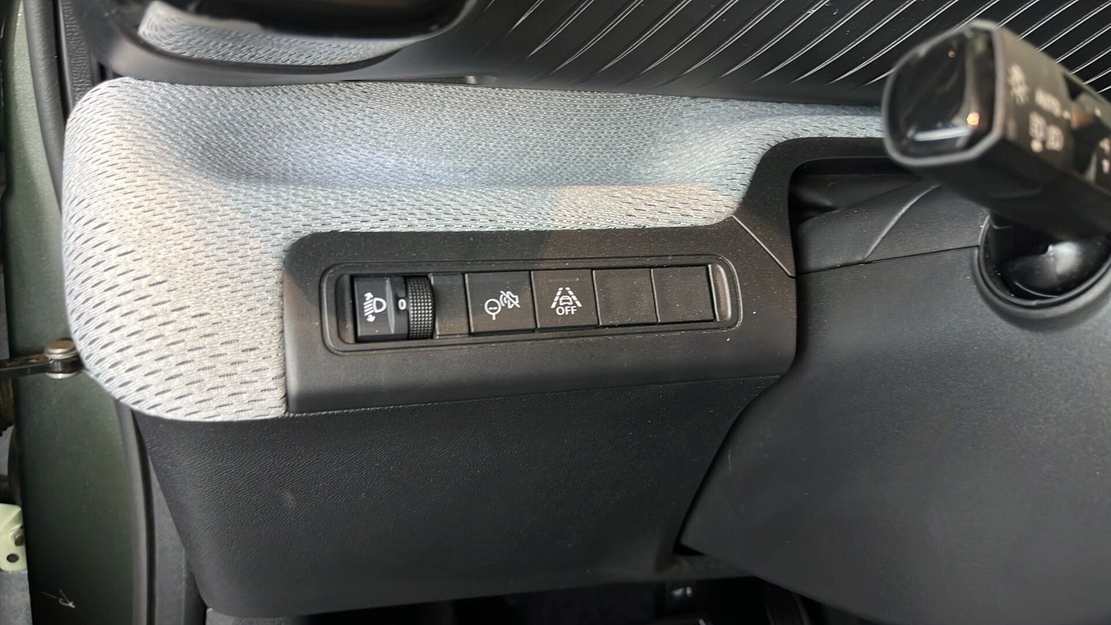 Grøn Citroën e-C3 Aircross fra 2025
