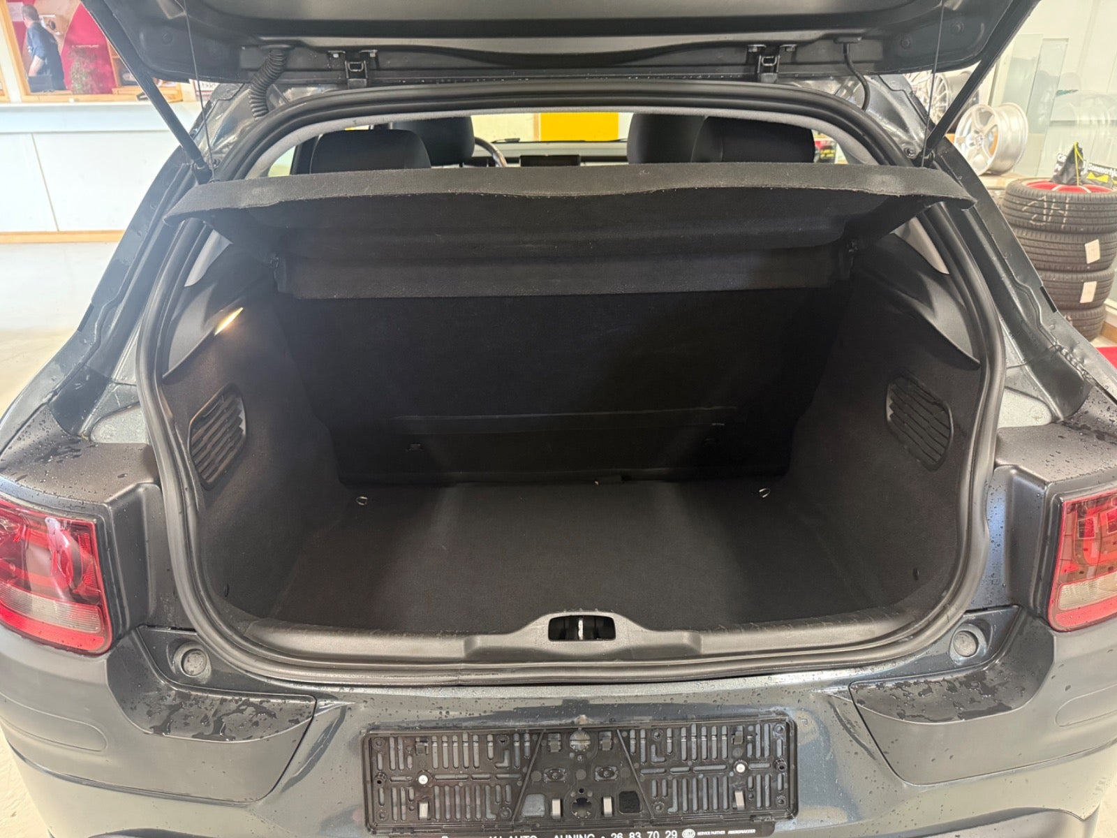 Grå Citroën C4 Cactus fra 2015