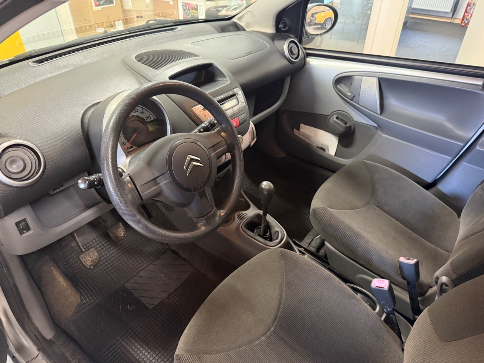 Grå Citroën C1 fra 2007