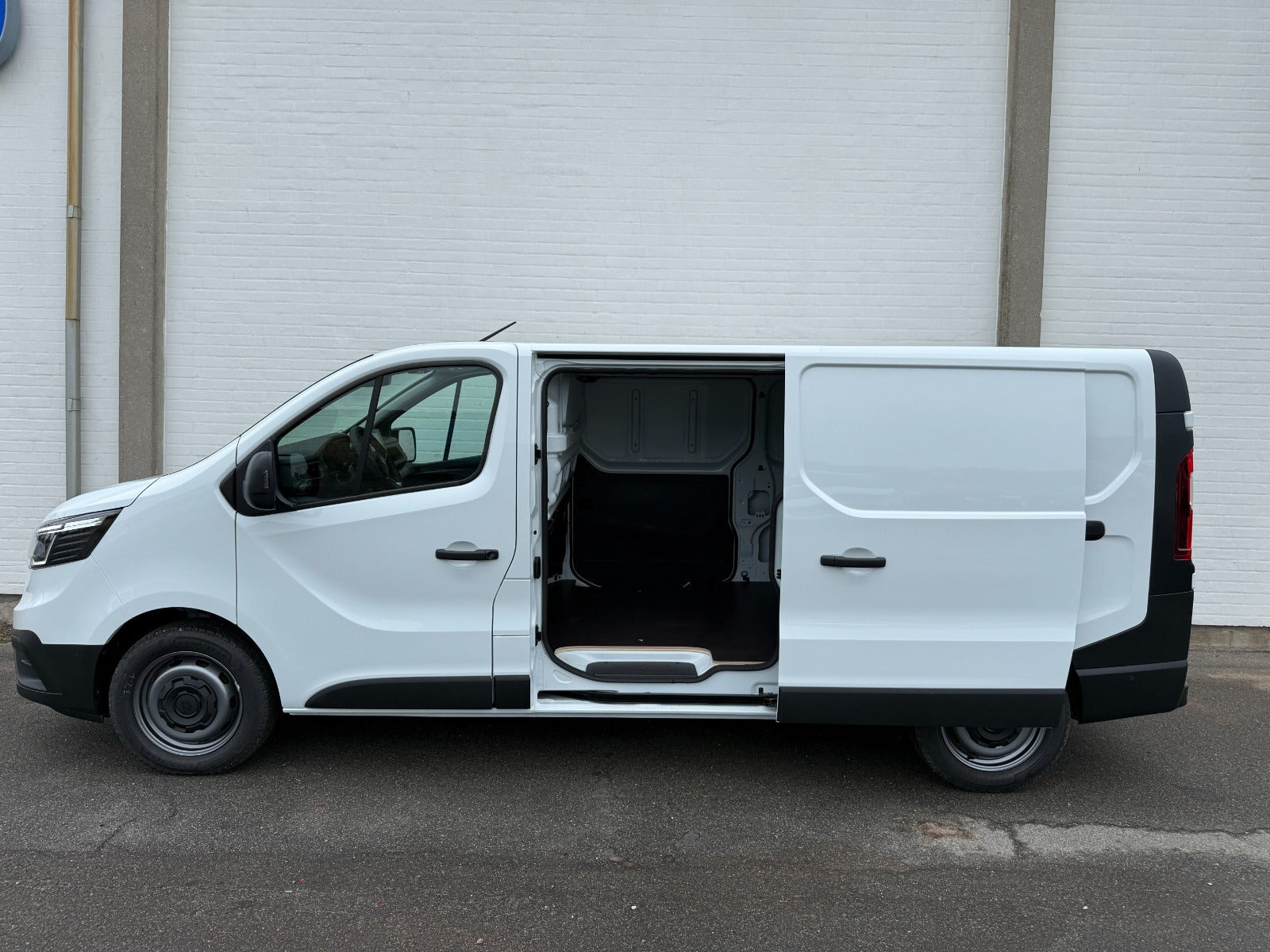 Renault Trafic 2,0 dCi 150 L2H1 Tekno aut.