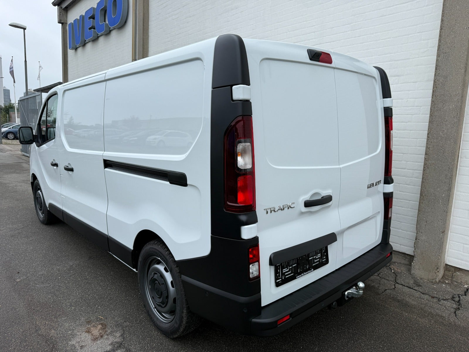 Hvid Renault Trafic fra 2026