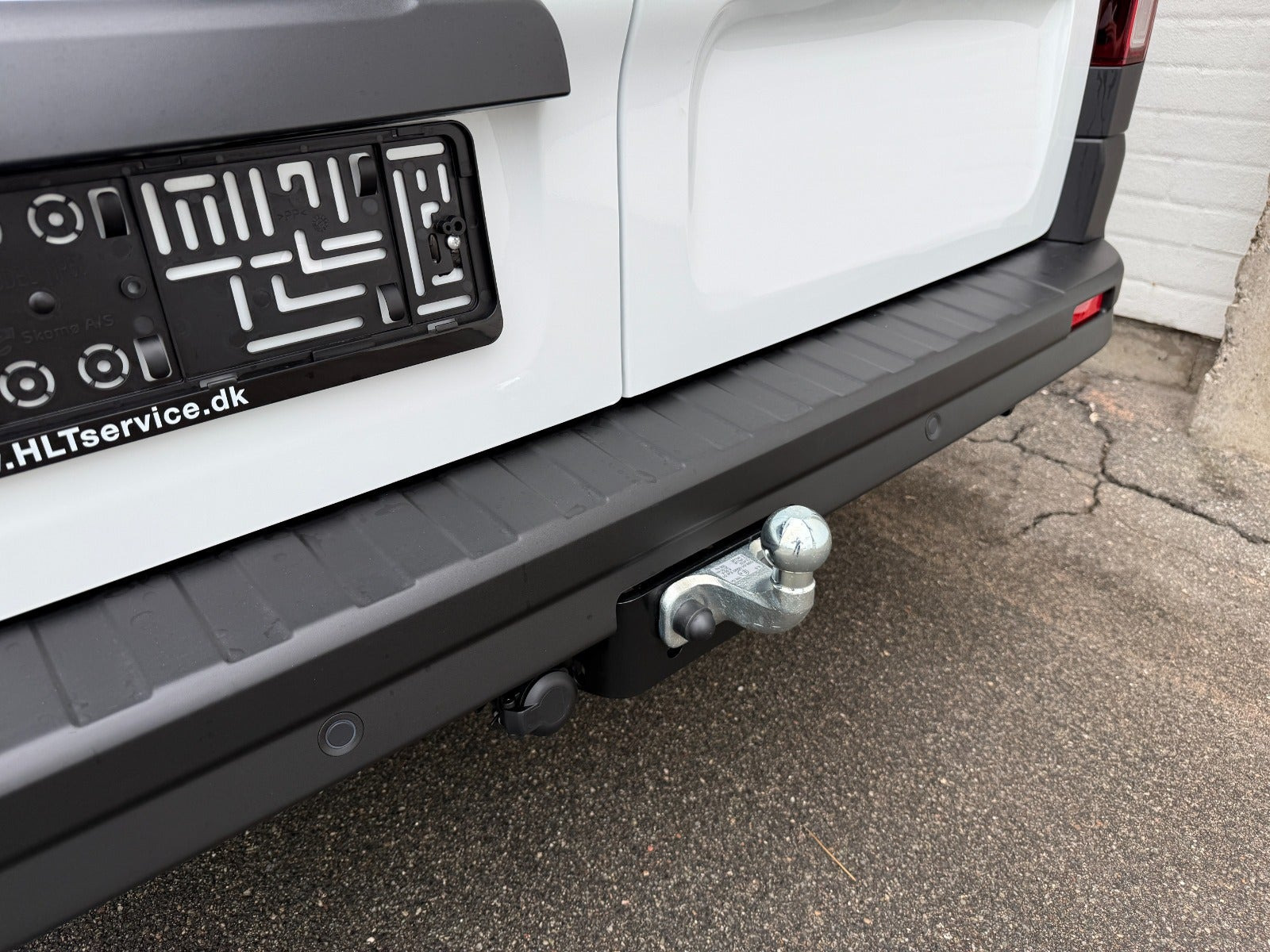 Hvid Renault Trafic fra 2026