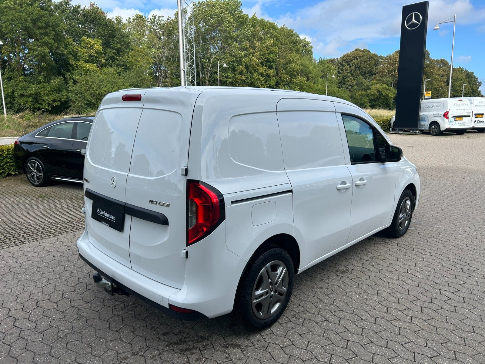 Hvid Mercedes Citan 110 fra 2024
