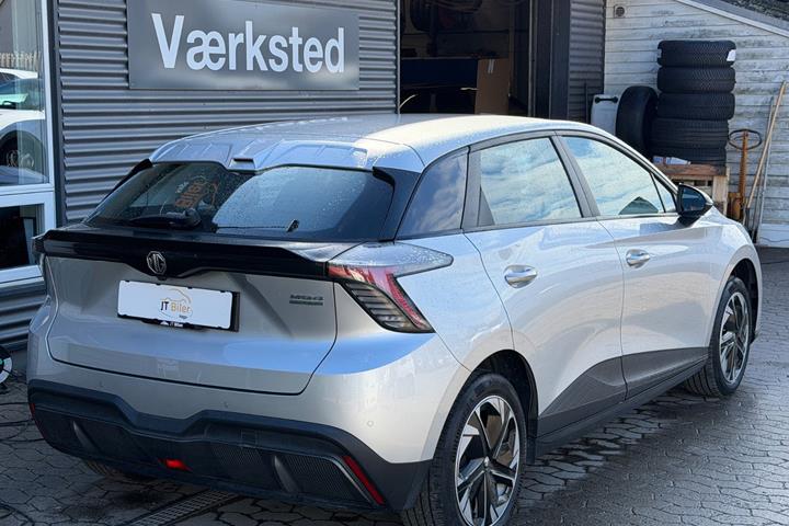 Sølv MG MG4 fra 2024