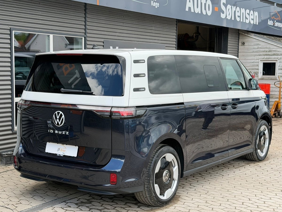 Blå VW ID.Buzz fra 2026
