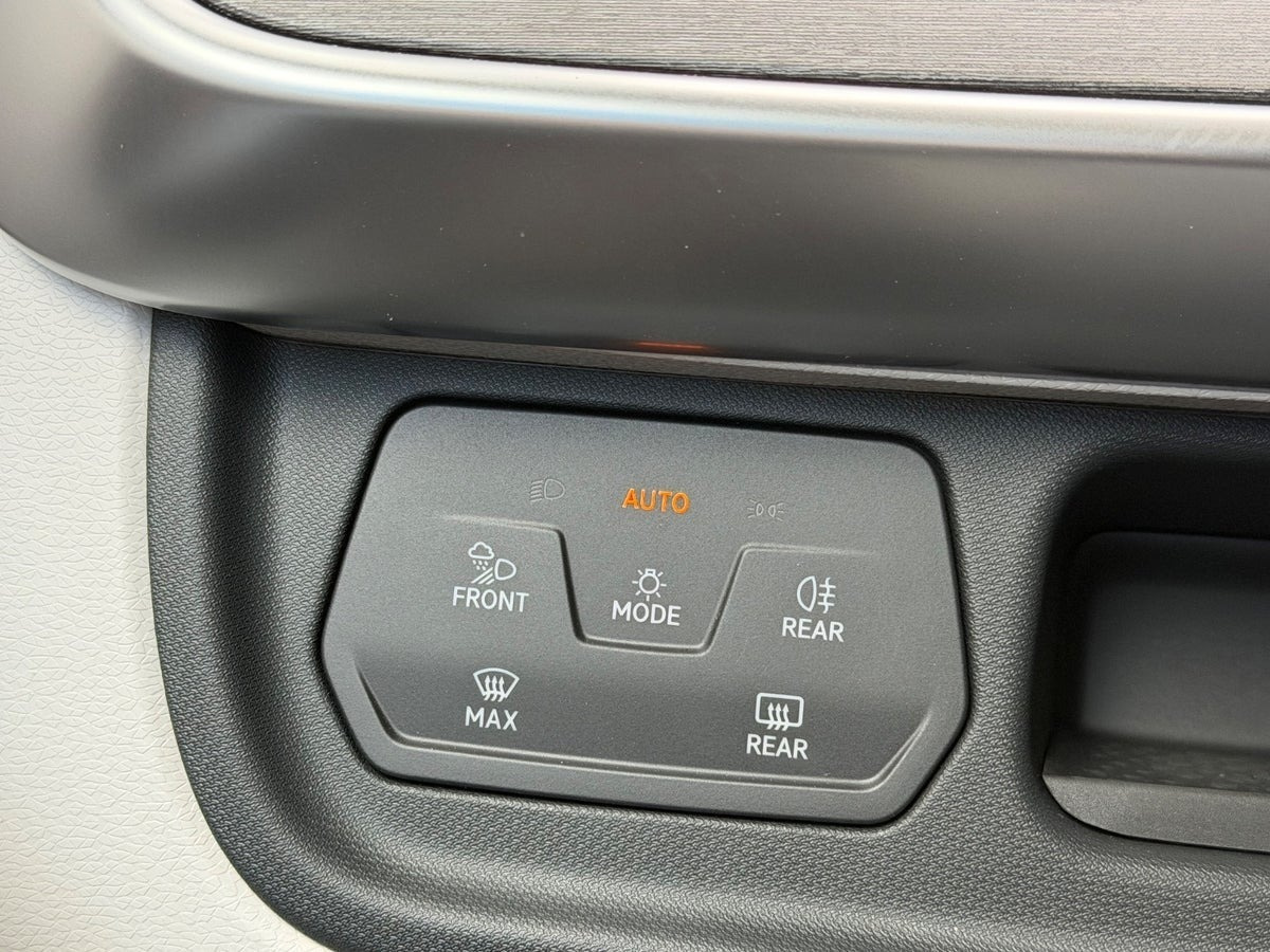 Blå VW ID.Buzz fra 2026
