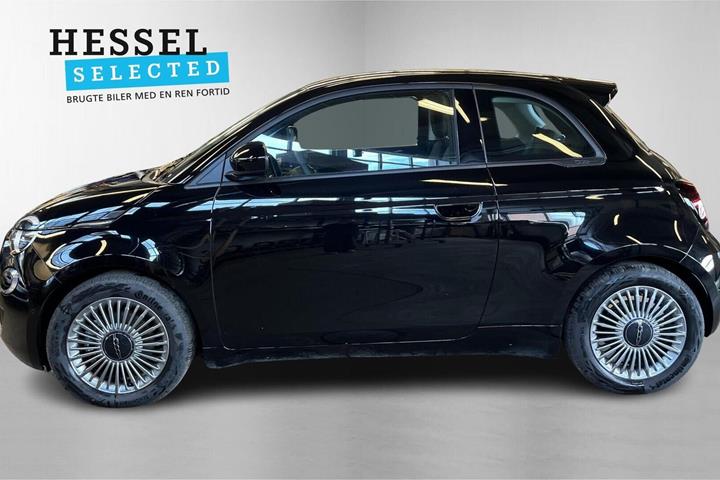 Sort Fiat 500e fra 2024