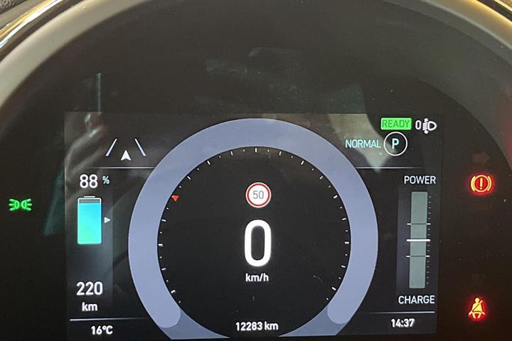 Sort Fiat 500e fra 2024