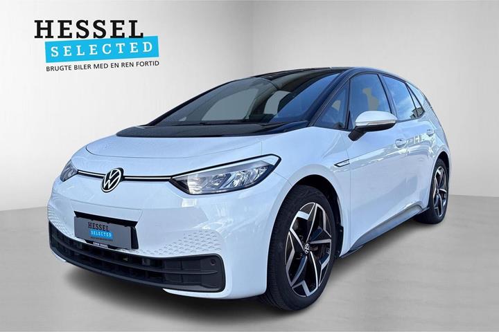 Hvid VW ID.3 fra 2022 set udefra