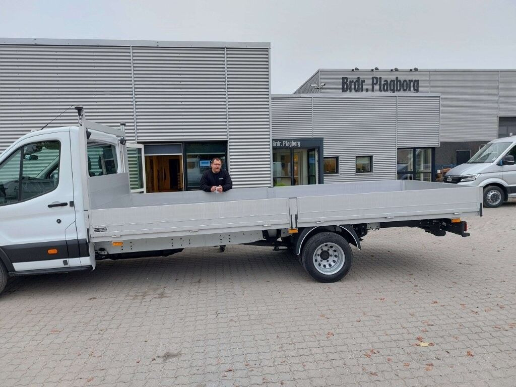 undefined Ford Transit fra 2026