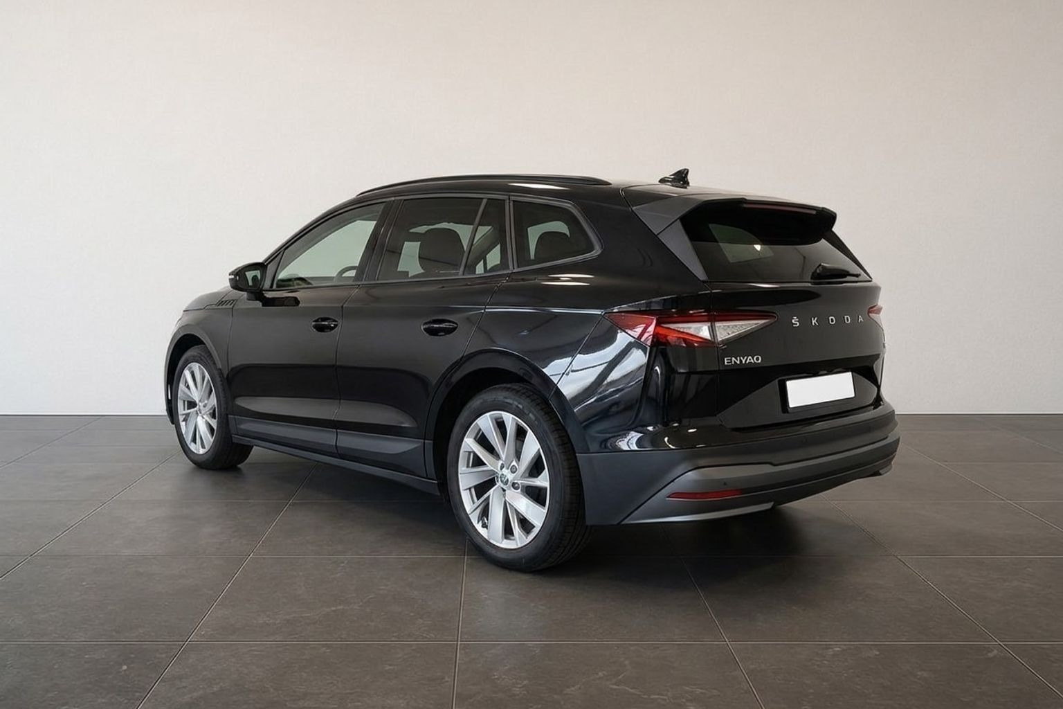 Sort Skoda Enyaq fra 2021