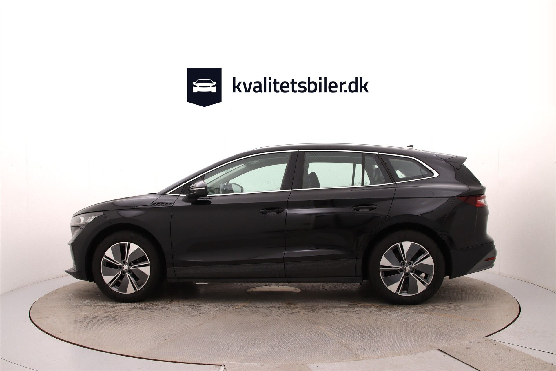 Sort Skoda Enyaq fra 2023