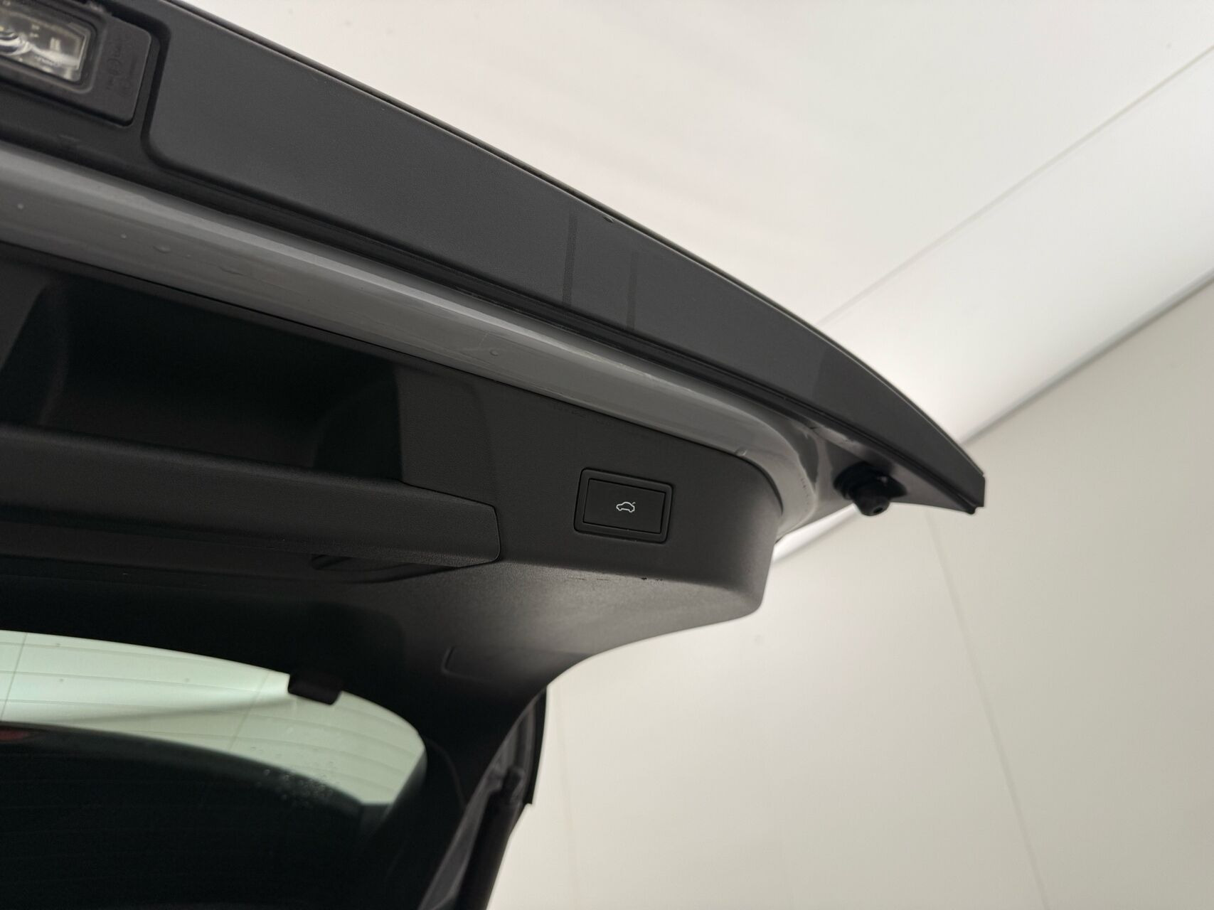 Grå VW ID.4 fra 2023
