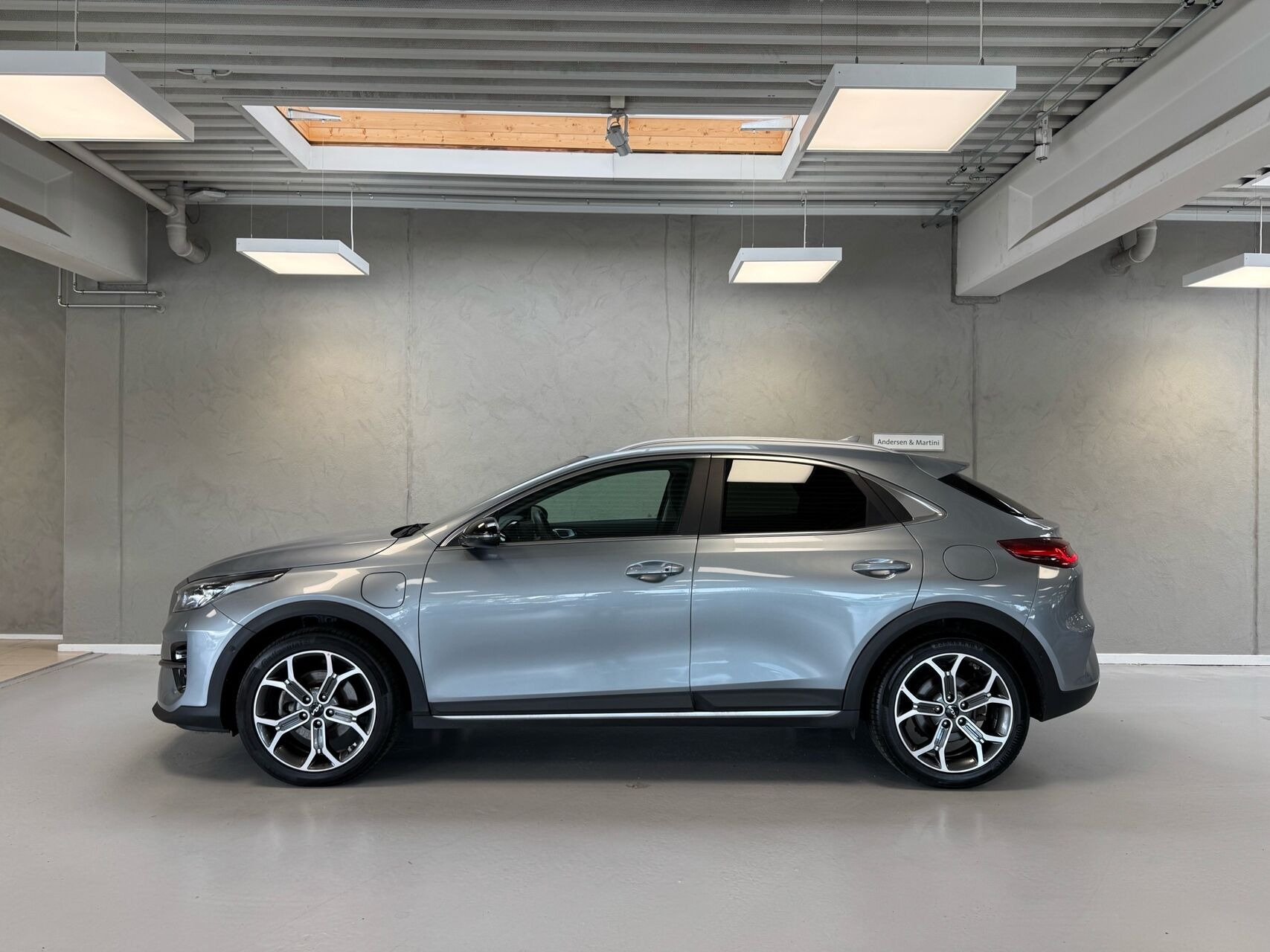 Sølv Kia XCeed fra 2021