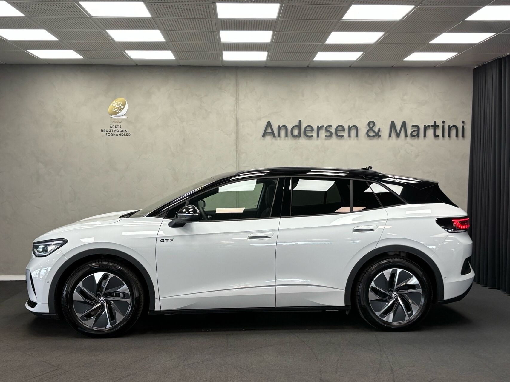 Hvid VW ID.4 fra 2025