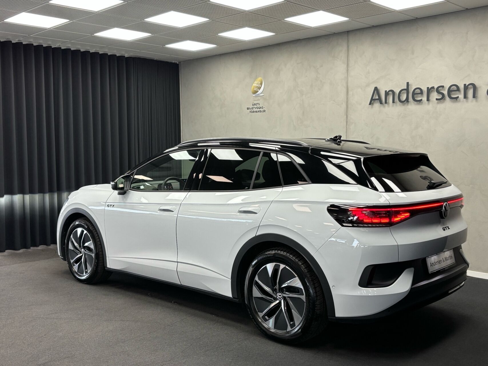 Hvid VW ID.4 fra 2025