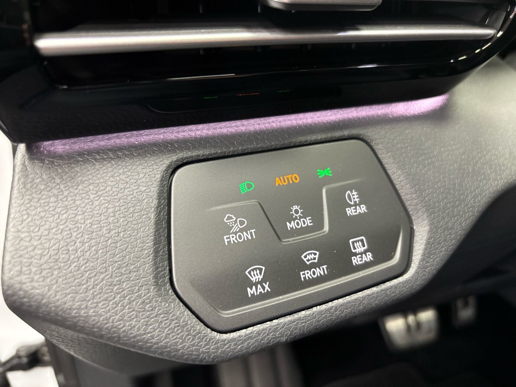 Hvid VW ID.4 fra 2025