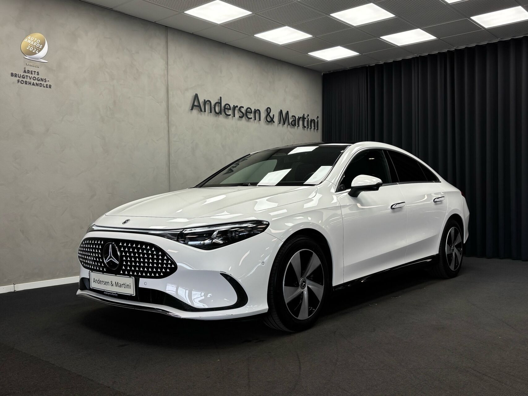 Hvid Mercedes CLA250+ fra 2026