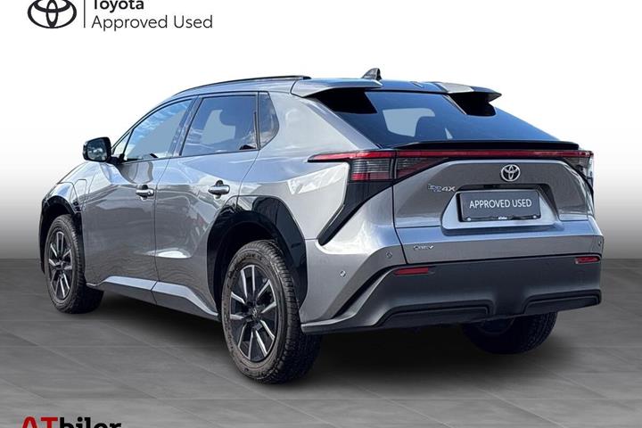 undefined Toyota BZ4X fra 2026