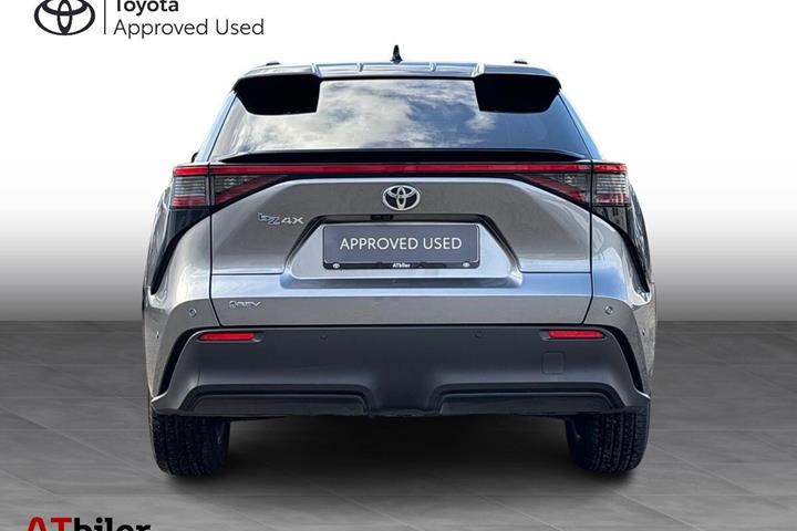 undefined Toyota BZ4X fra 2026