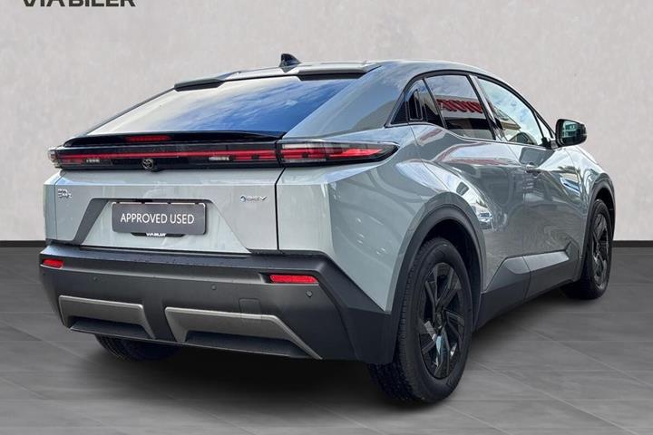 Grå Toyota Toyota C-HR+ fra 2026