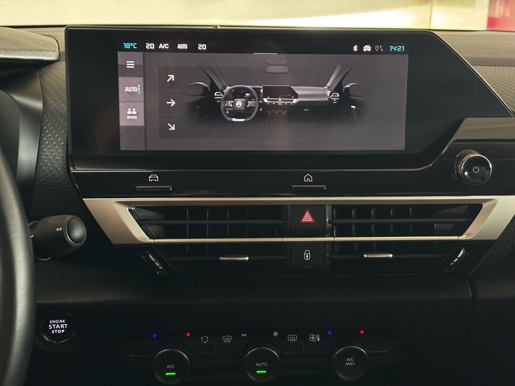 Hvid Citroën ë-C4 fra 2025