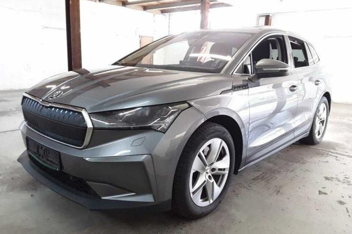 Grå Skoda Enyaq fra 2022