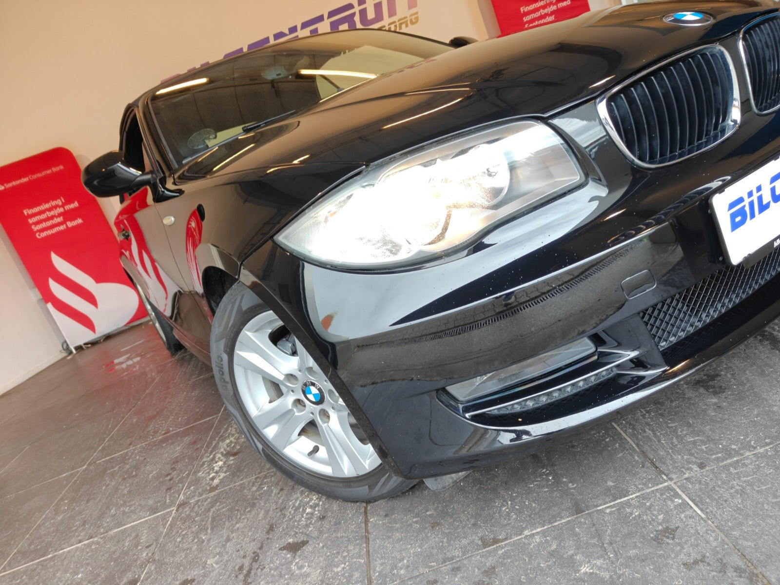 Sort BMW 118i fra 2010
