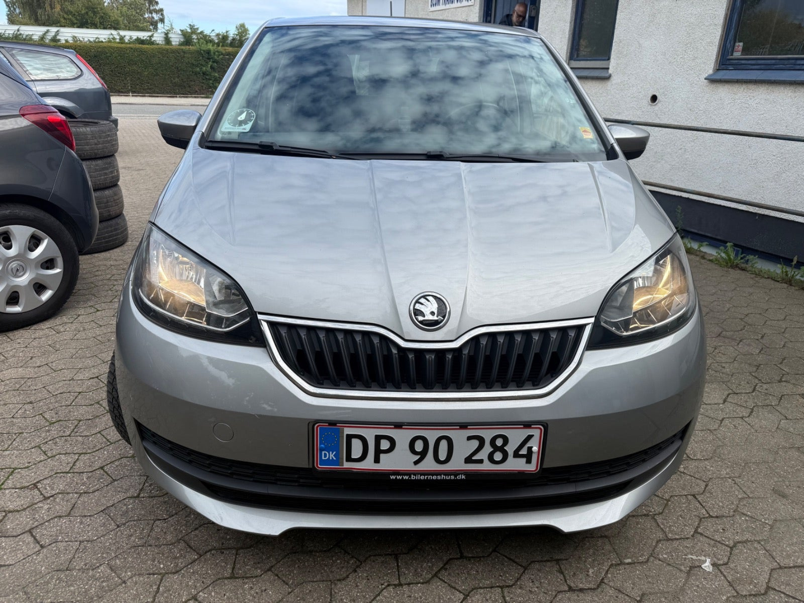 Grå Skoda Citigo fra 2019