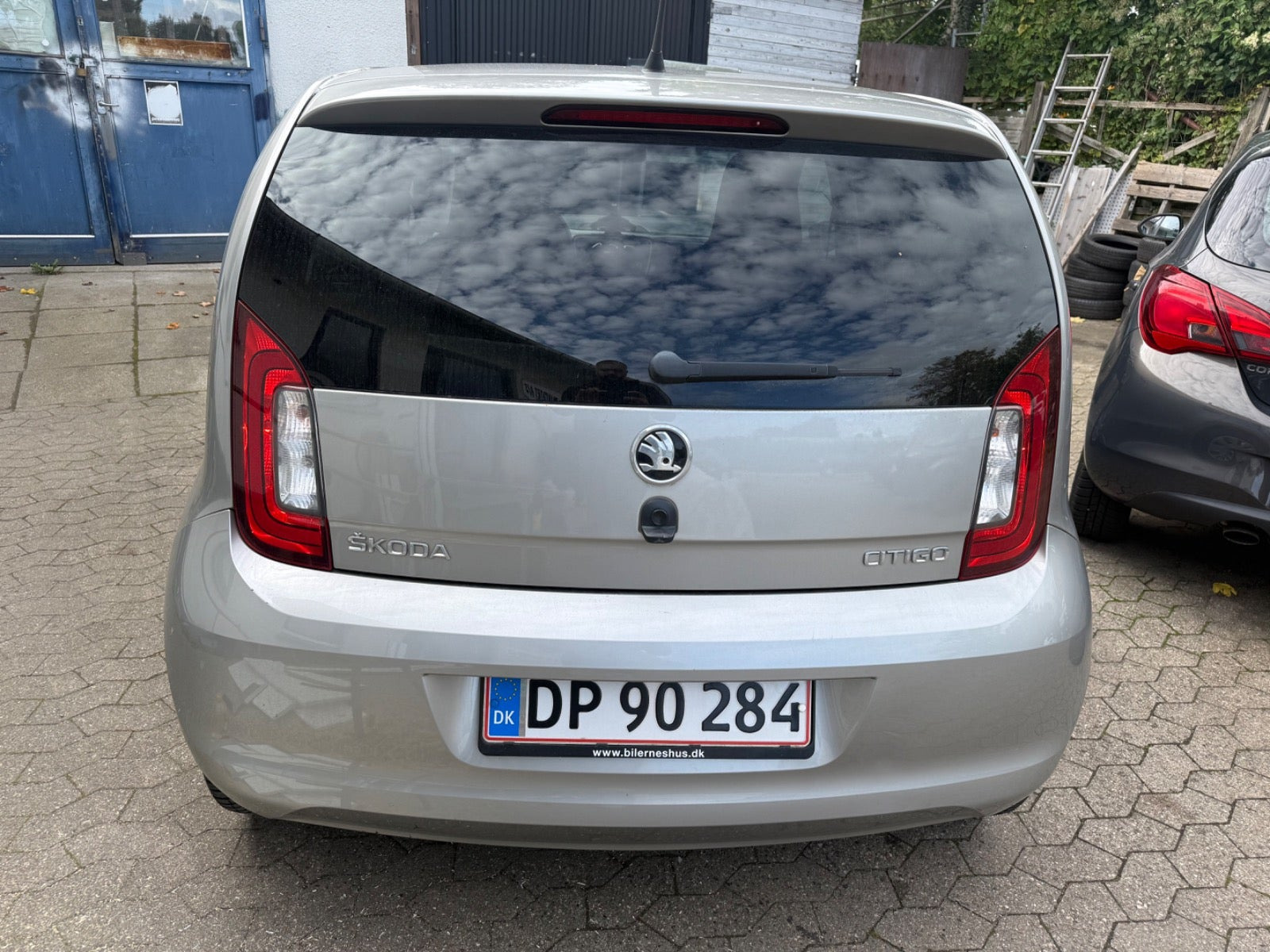 Grå Skoda Citigo fra 2019