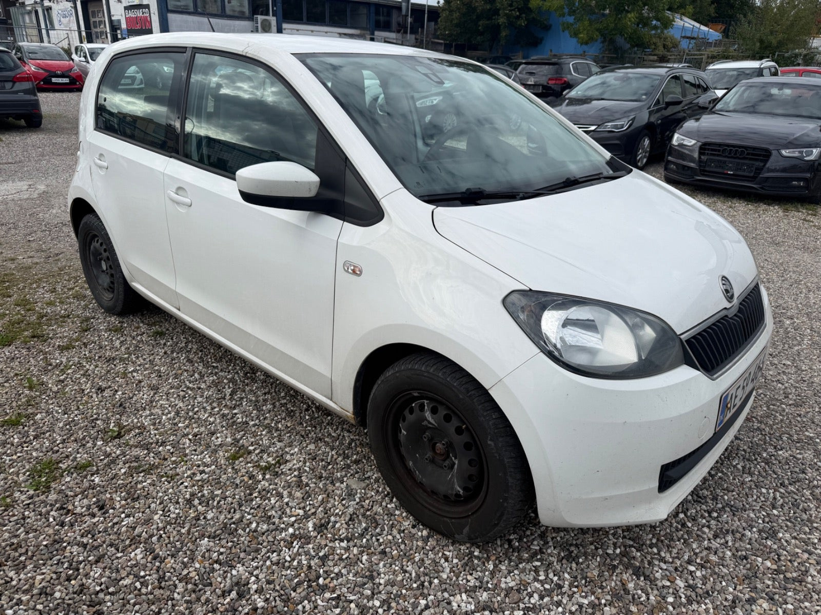 Hvid Skoda Citigo fra 2013