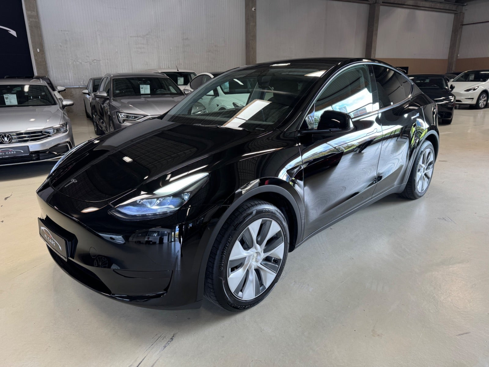 Tesla Model Y RWD