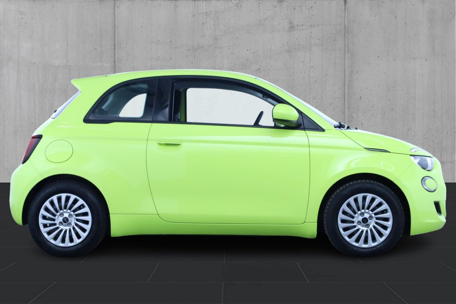 Gul Fiat 500e fra 2024