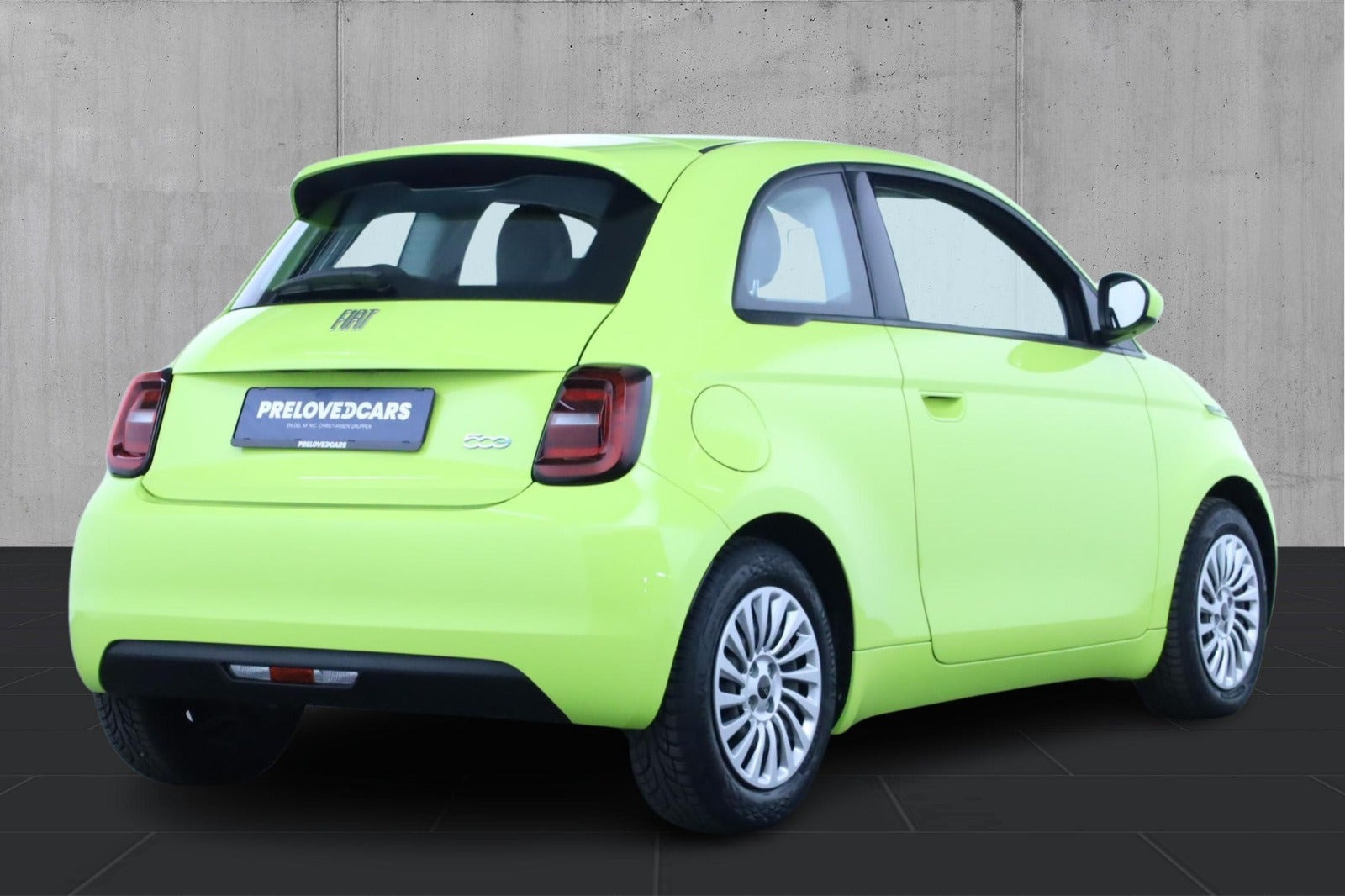 Gul Fiat 500e fra 2024