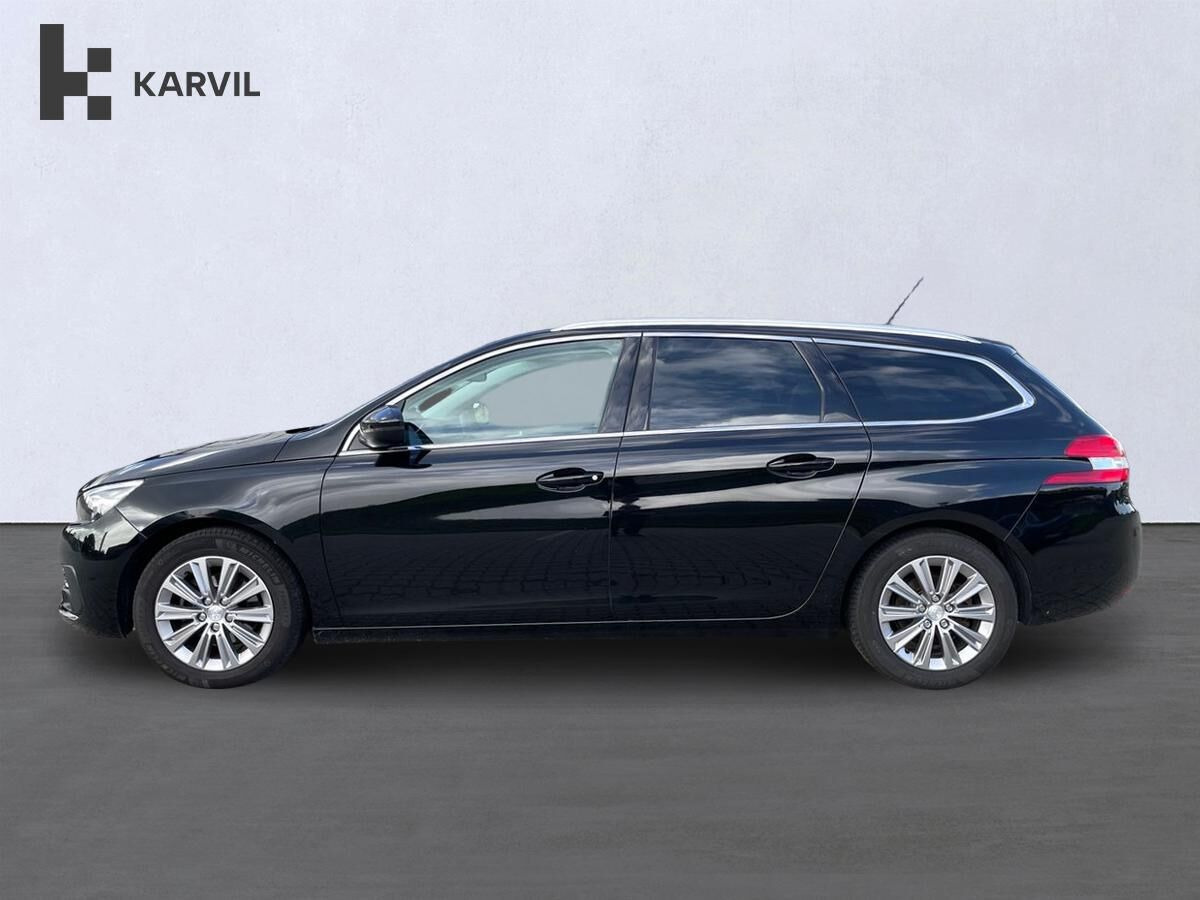 Sort Peugeot 308 fra 2021