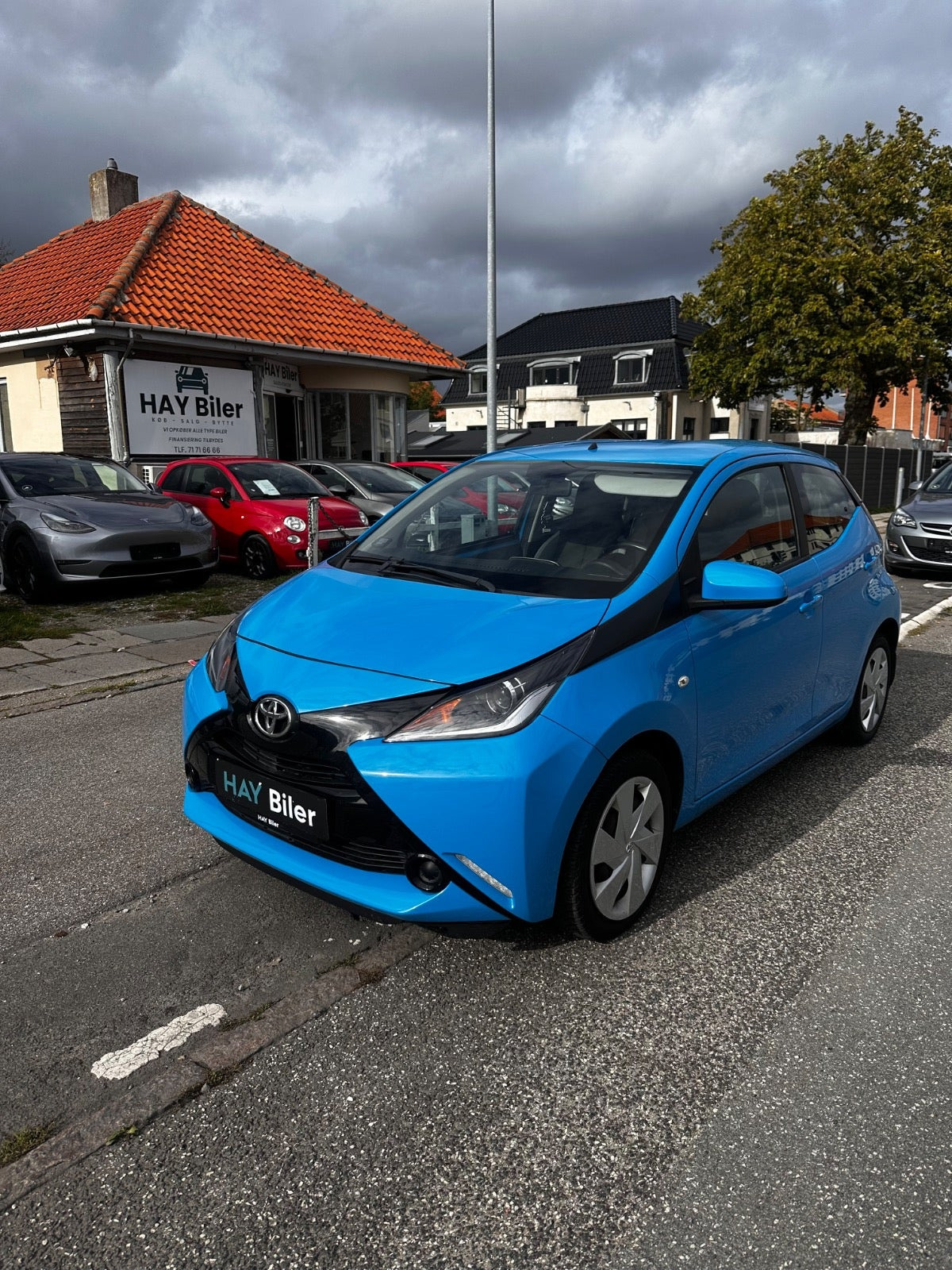 Blå Toyota Aygo fra 2015