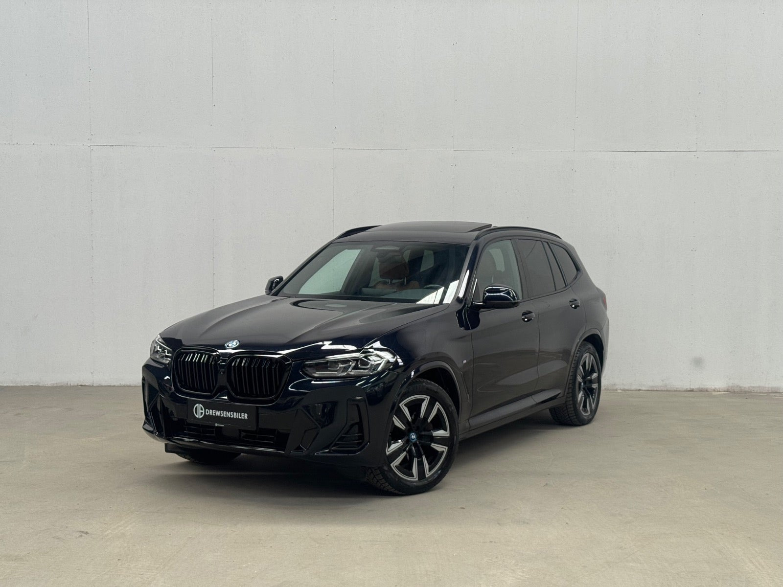 BMW iX3 Charged M-Sport
