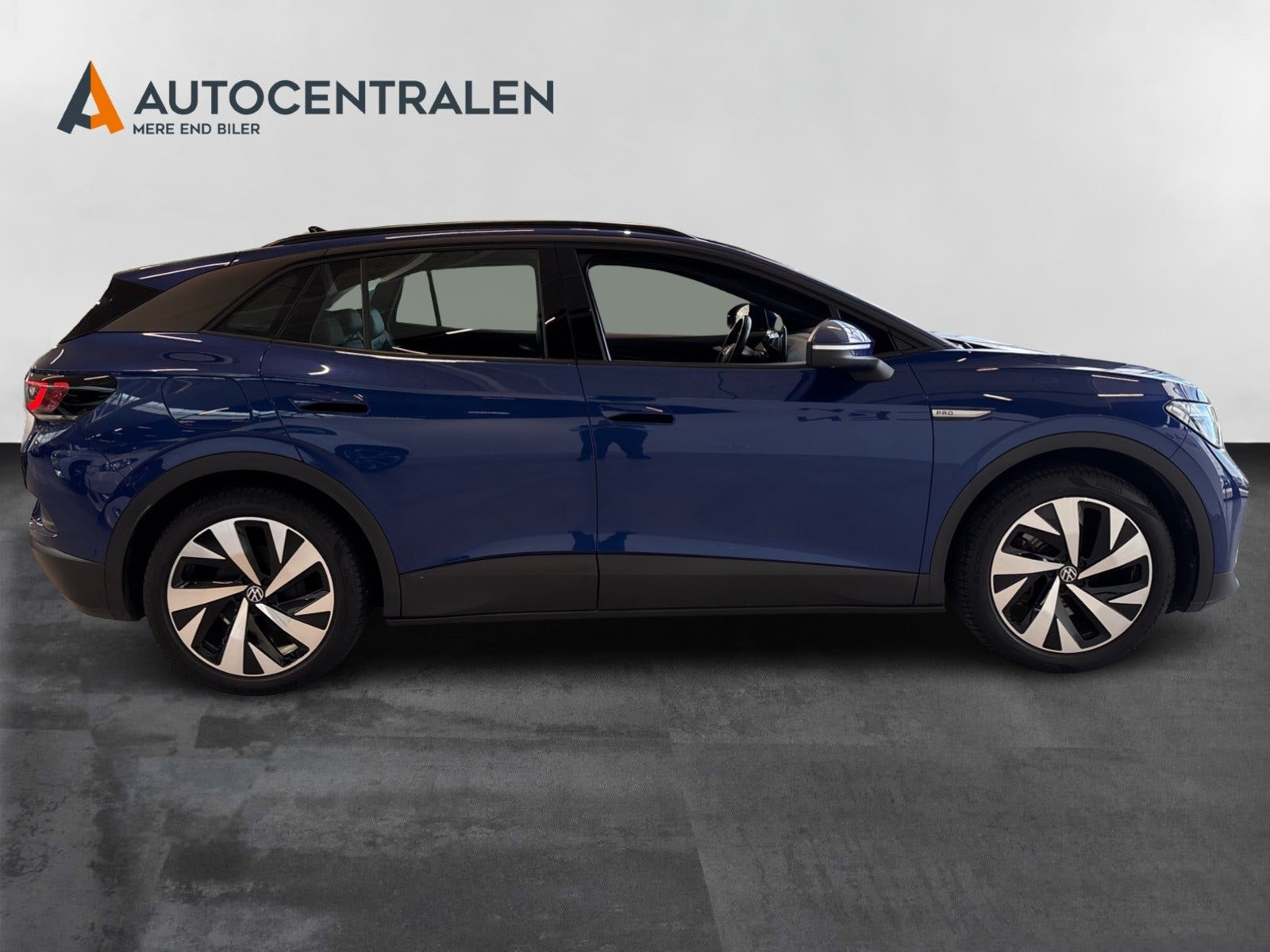 Blå VW ID.4 fra 2023
